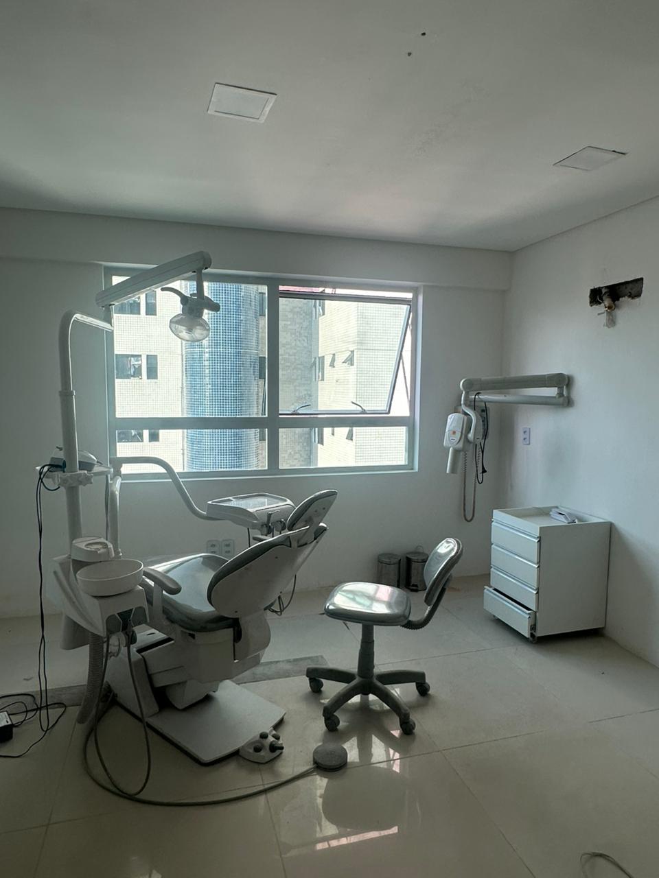 Foto 1 de Dr. Douglas Santana I Consultório Odontológico Recife
