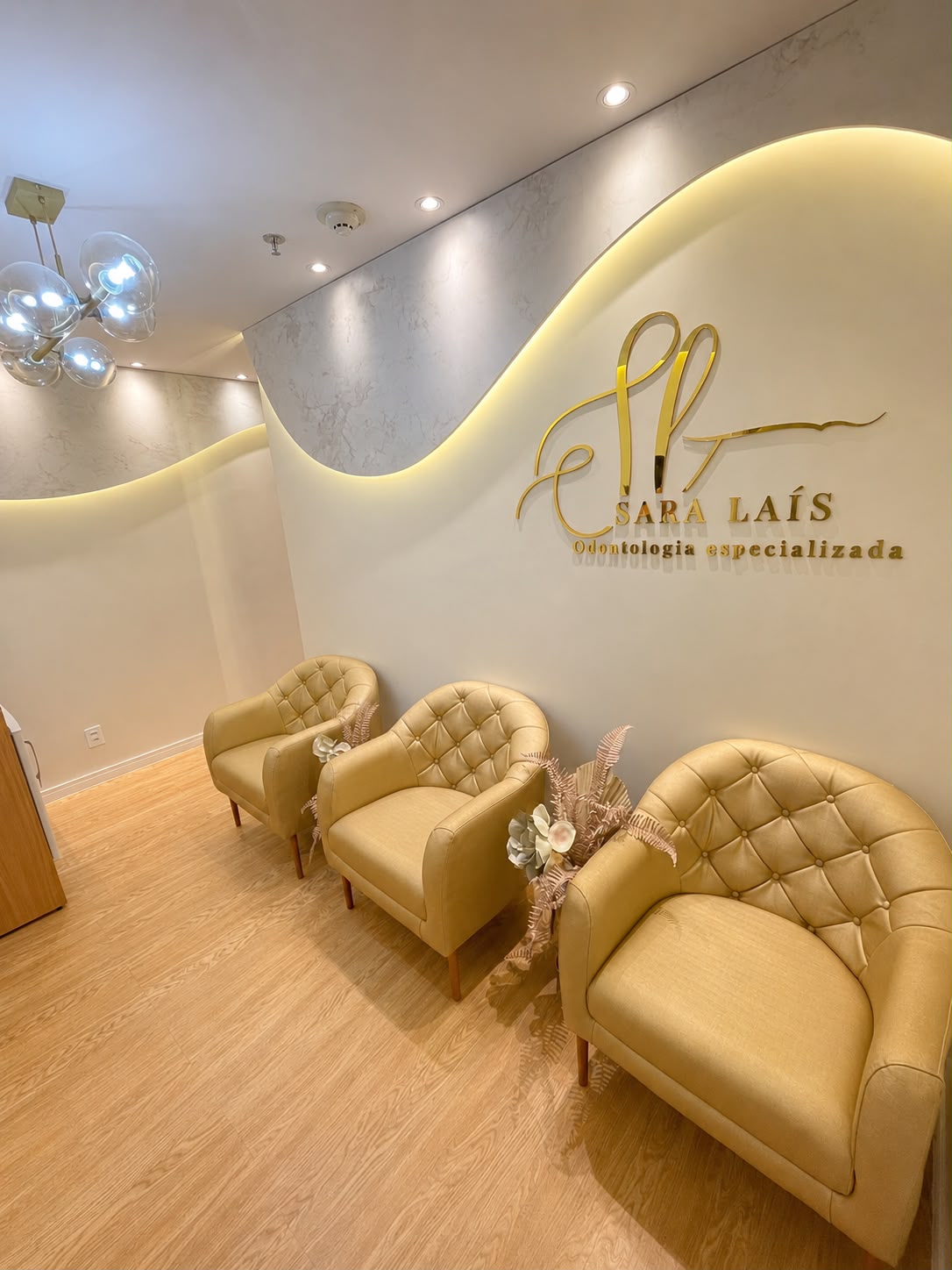 Foto 2 de Dentista em Manaus - Dra. Sara Laís Odontologia especializada