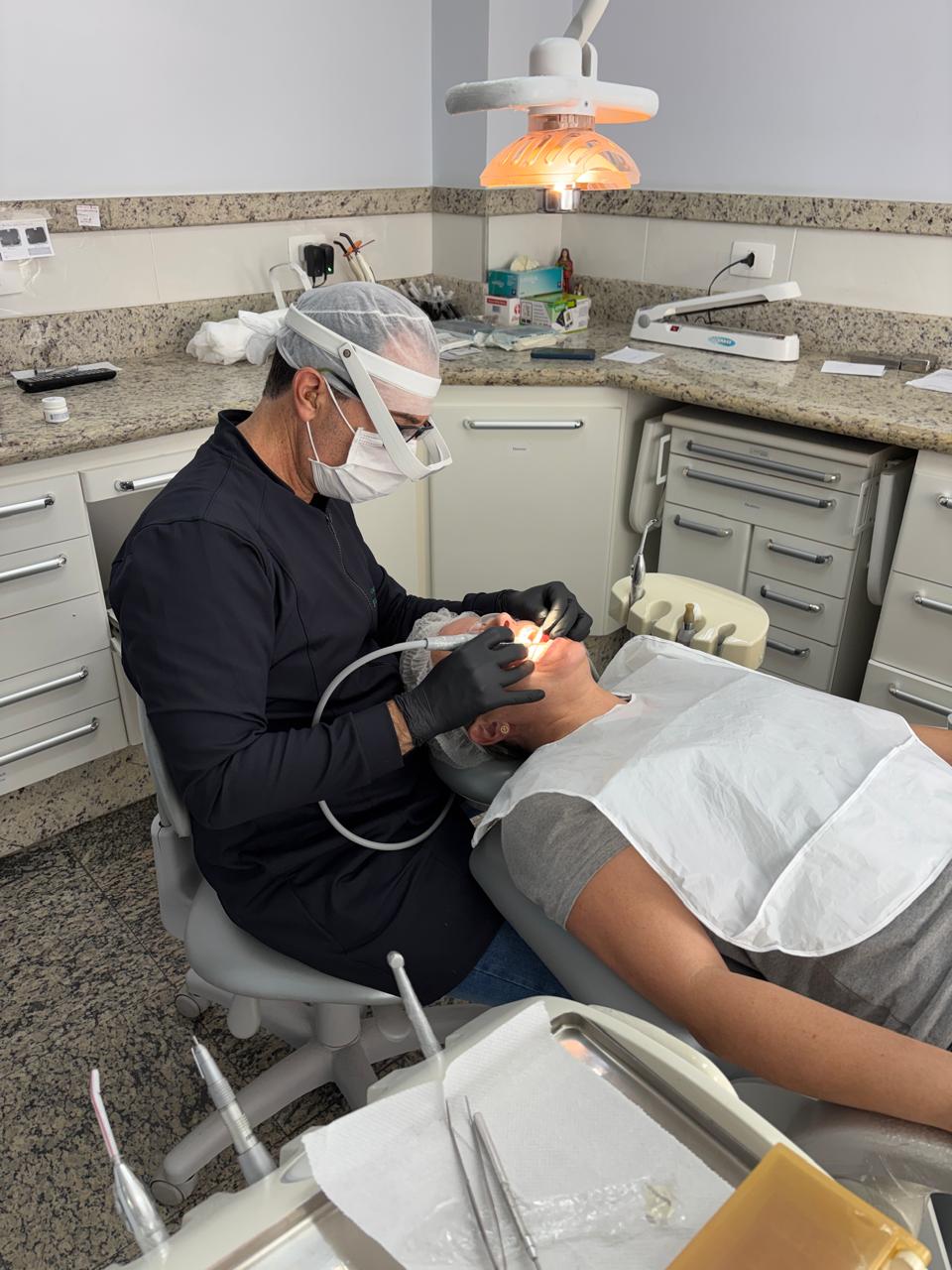 Foto 2 de Dr. Luciano Moraes - Odontologia Aplicada