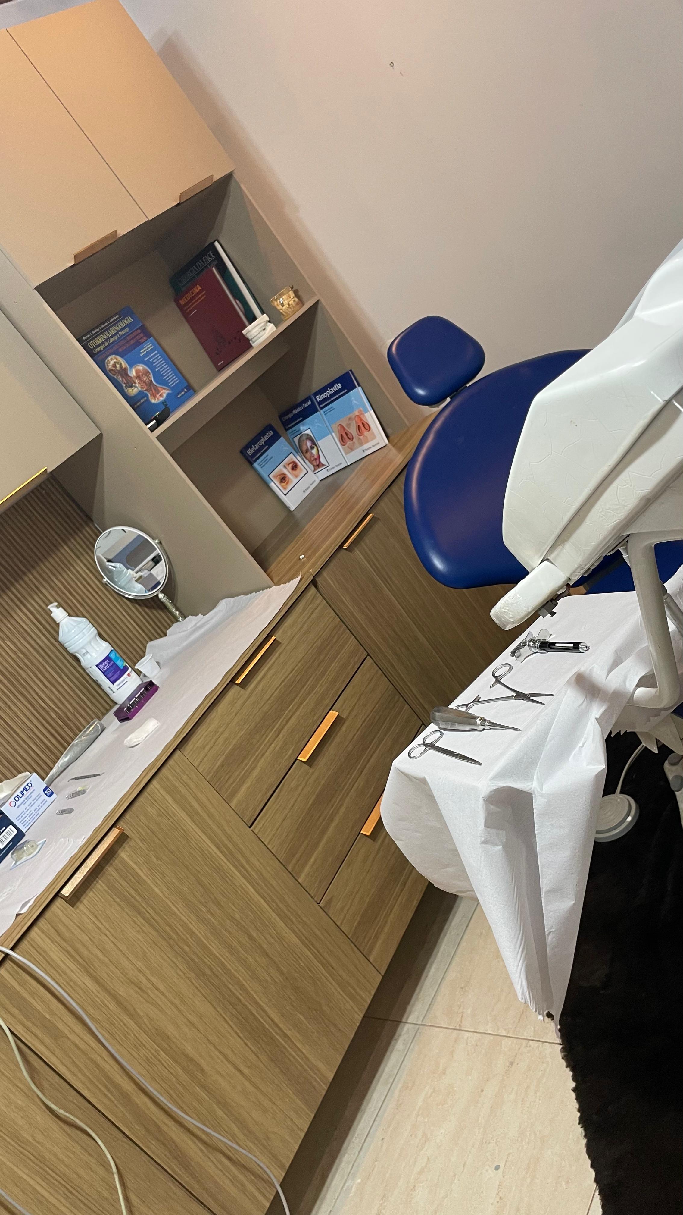Foto 3 de Dr Glaucon Dentista 24 horas Santana