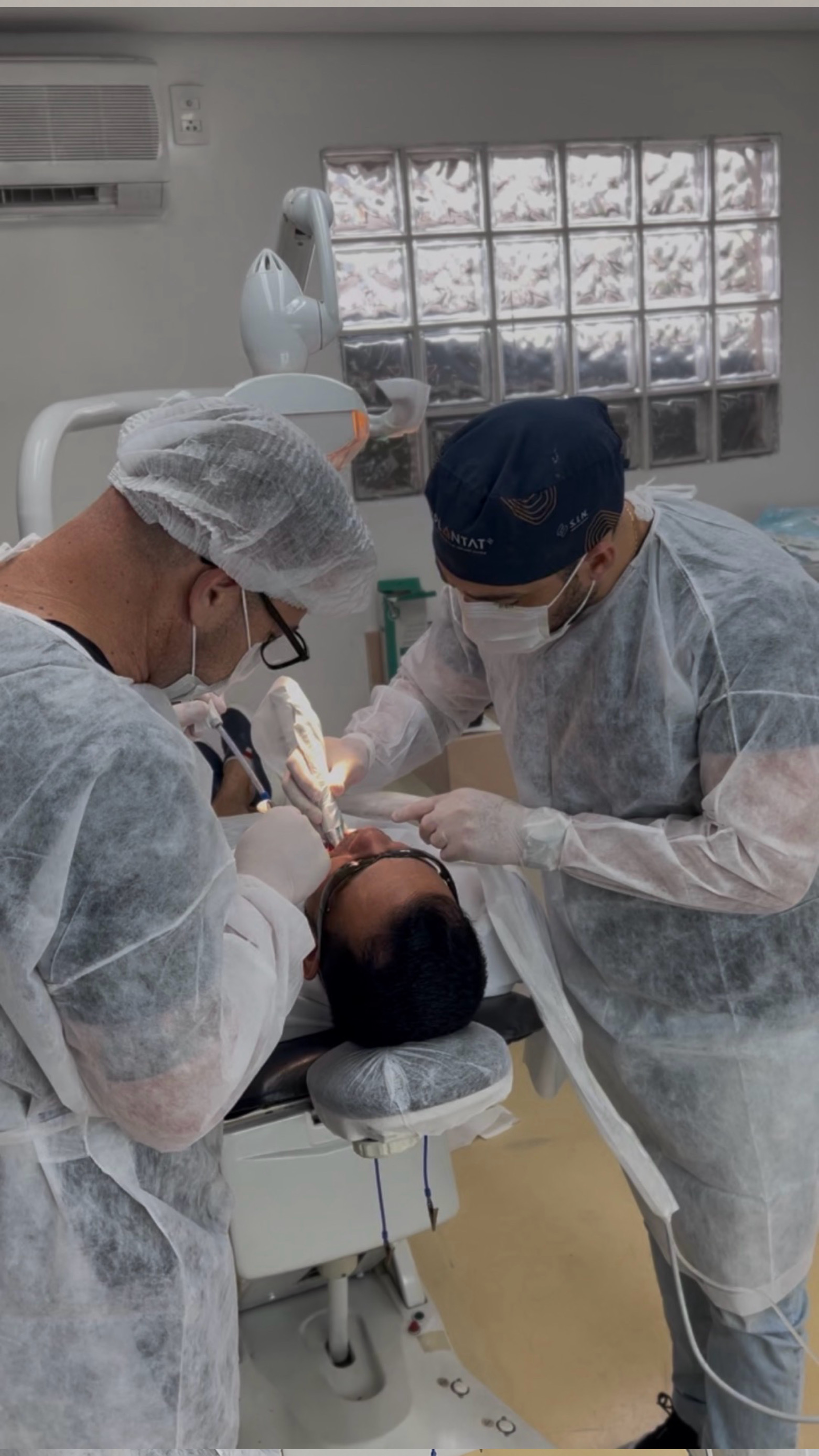 Foto principal de IMPLANT CENTER FABRICIANO