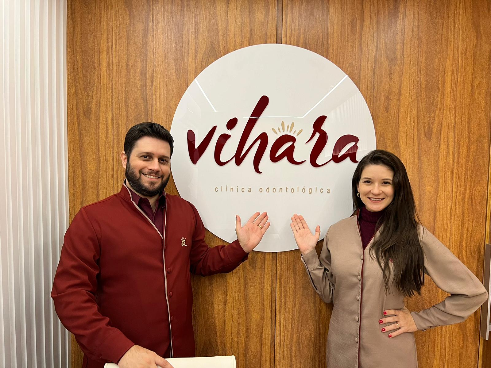 Foto principal de Clínica Vihara Odontologia | Implante Dentário - Endodontia - Próteses | Jardim Europa | Bauru