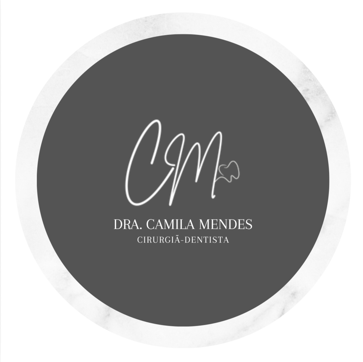 Dra. Camila Mendes, Cirurgiã-Dentista em Joinville