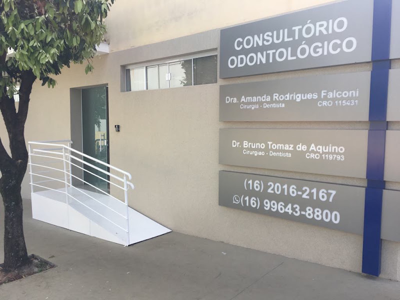 Foto 2 de AB Odontologia - Dr. Bruno Tomaz e Dra. Amanda Falconi