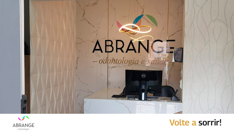 Foto 2 de Abrange Odontologia e Saúde | Implante Dentário | Invisalign | Centro | Pouso Alegre - MG