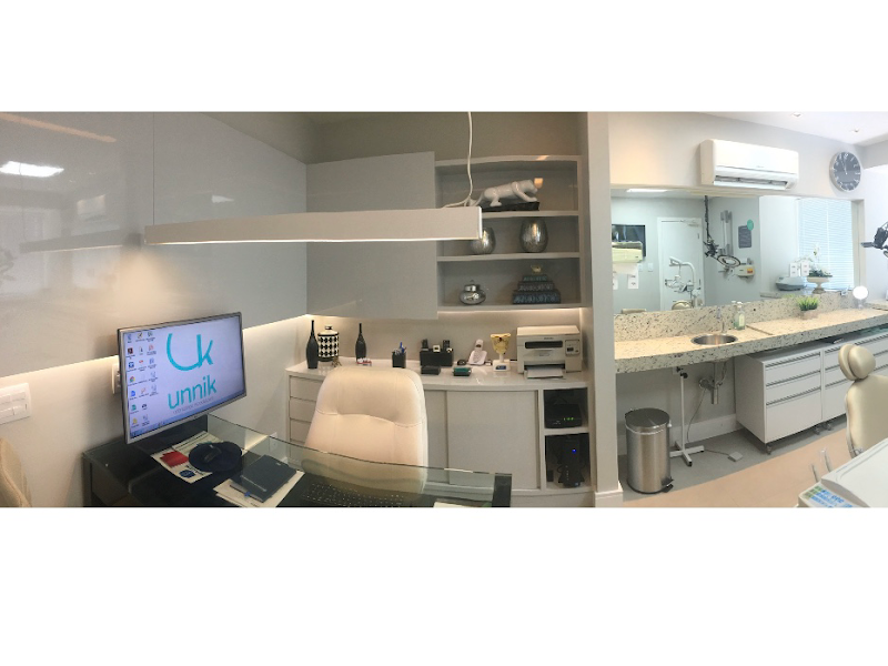 Foto 8 de Aclidan Odontologia - Estética Dental - Aparelho Ortodôntico - Implante sem corte