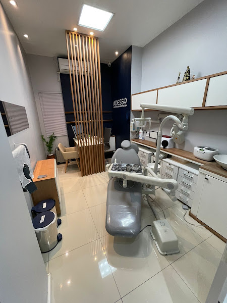 Foto 2 de Adesso Odontologia Especializada - Dr Lund Lima