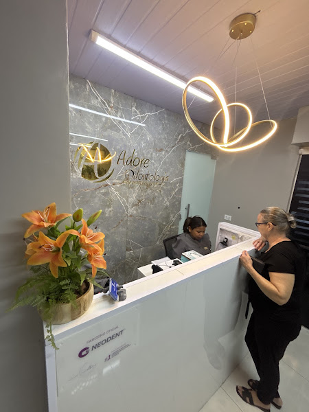 Foto 2 de Adore Odontologia- Dr. Neilson Silva Júnior