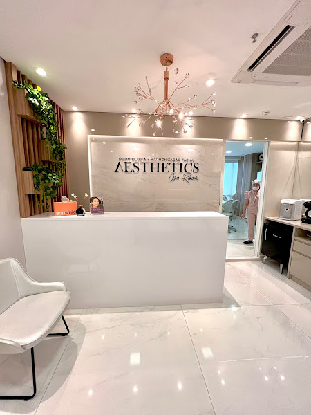 Foto 2 de Aesthetics Odontologia Dra Aline Rezende