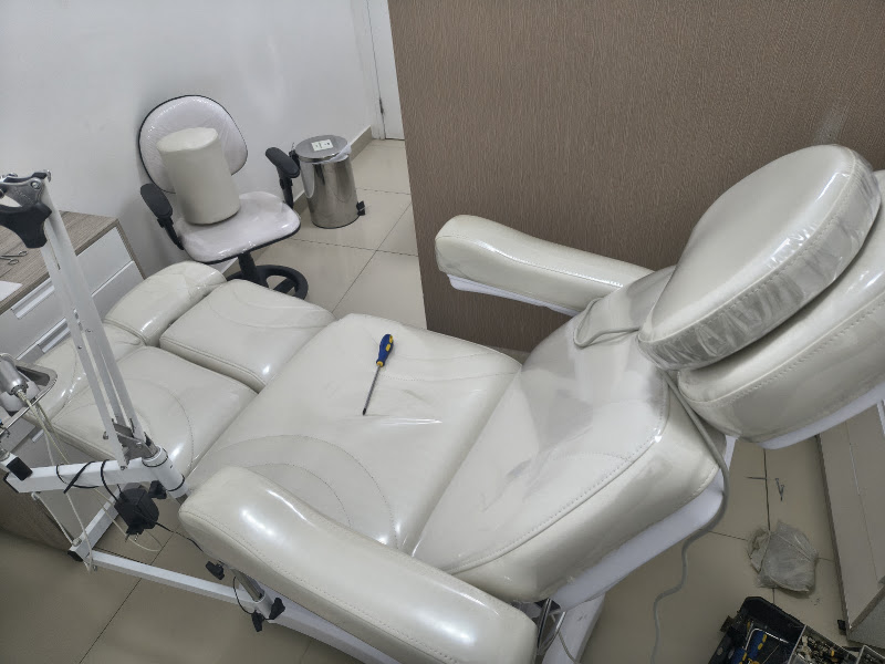 Foto 3 de AFIXTEC (Assistência Técnica em equipamentos Odontológico)