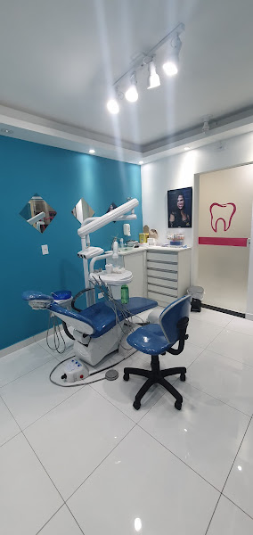 Foto 2 de Akemi Implantes - Primavera Interlargos