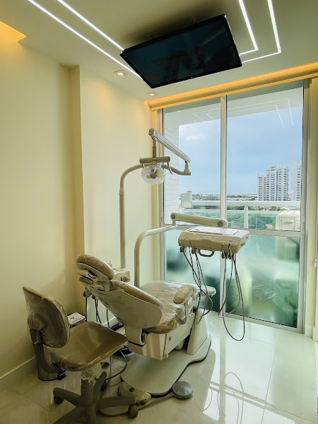 Foto 2 de AL CLINIC - ODONTOLOGIA ESTÉTICA E HARMONIZAÇÃO FACIAL