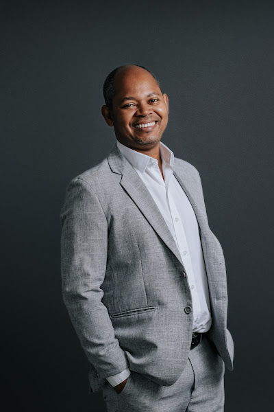 Foto 2 de Alexandre Magalhães Felício Canal e Implantes