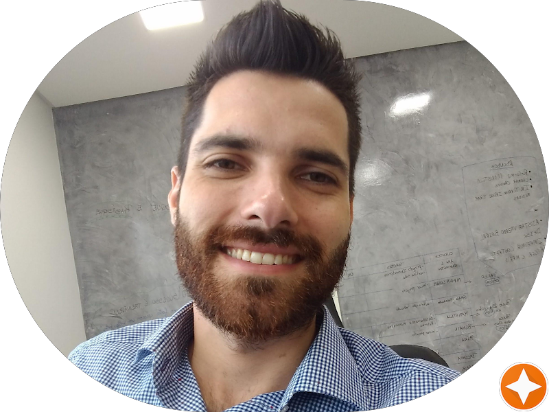 Foto 4 de Aline Demarchi - Lentes de contato dental | Passo Fundo