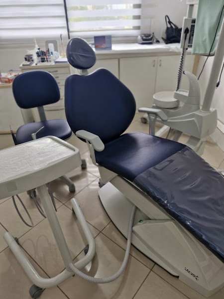 Foto 2 de Aline Motooka - Odontologia e Estética