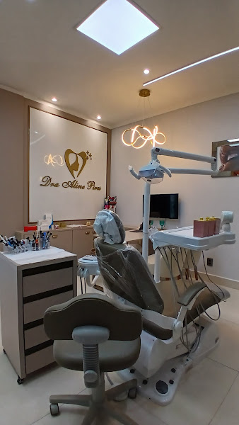 Foto 2 de Aline Pires Odontologia Especializada