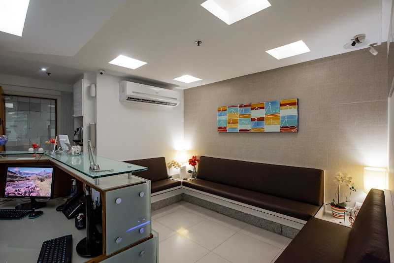 Foto 3 de Aline Soares : Ortodontia & Estética &Harmonização Oro Facial & DTM