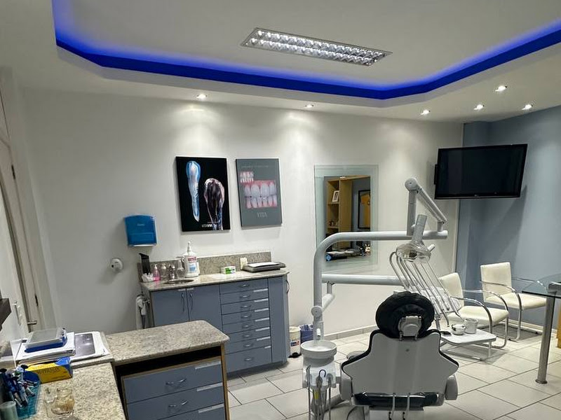 Foto 10 de ÁLIS - Odontologia Avançada