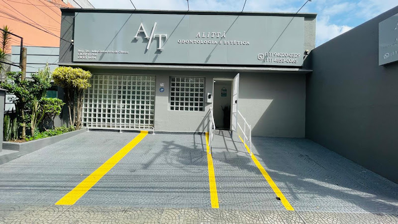 Foto 2 de Alittá Odontologia e Estética | Dentistas SBC | Implantes Dentários | Harmonização Facial | Alinhadores Invisíveis