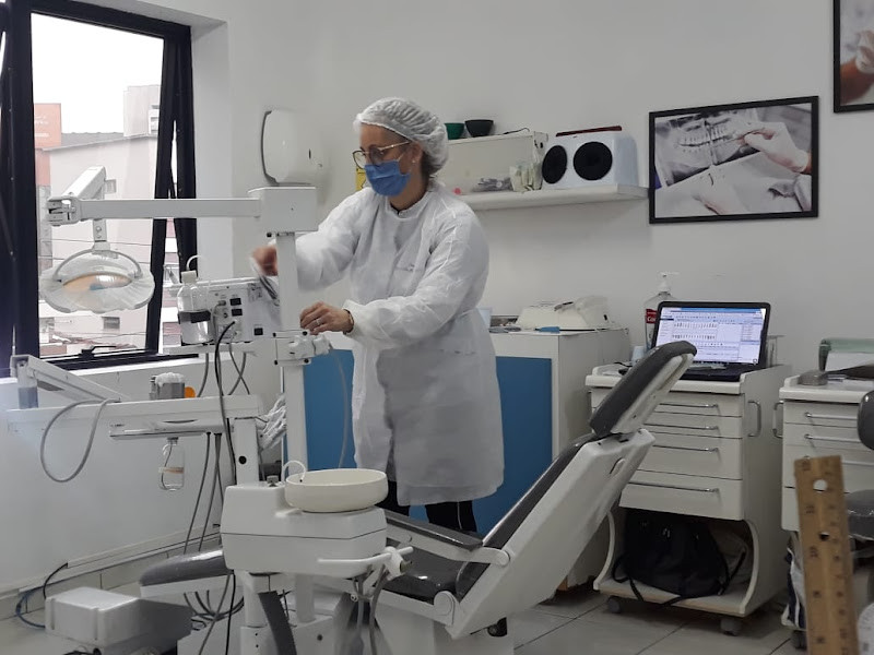 Foto 10 de Alittá Odontologia e Estética | Dentistas SBC | Implantes Dentários | Harmonização Facial | Alinhadores Invisíveis