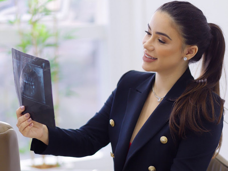 Foto 2 de ALLORA SORRISO E FACE SERVICOS ODONTOLOGICOS LTDA