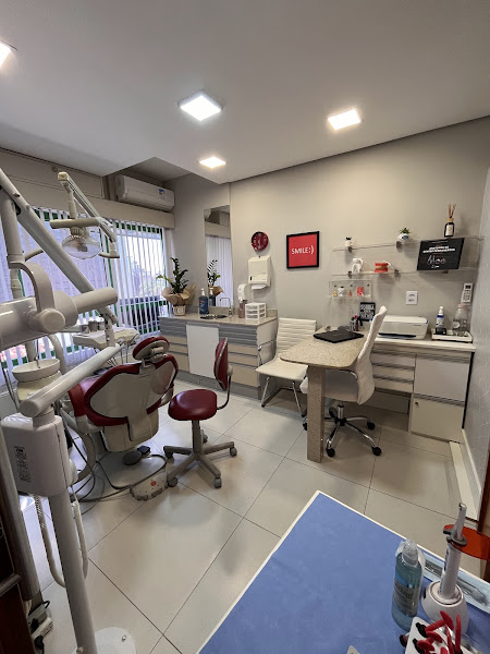 Foto 2 de Almadentis Clínica Odontológica