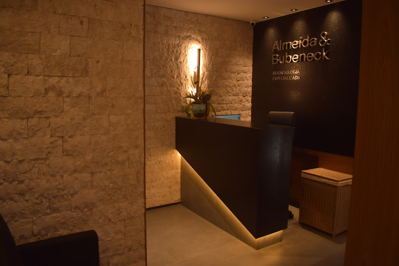 Foto 2 de Almeida & Bubeneck