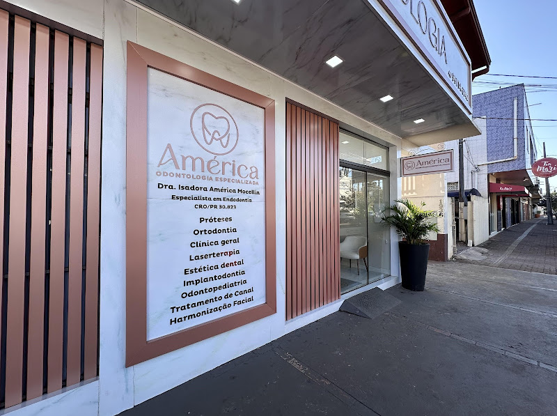 Foto 3 de América Odontologia - Dentista em Toledo - Endo - Canal