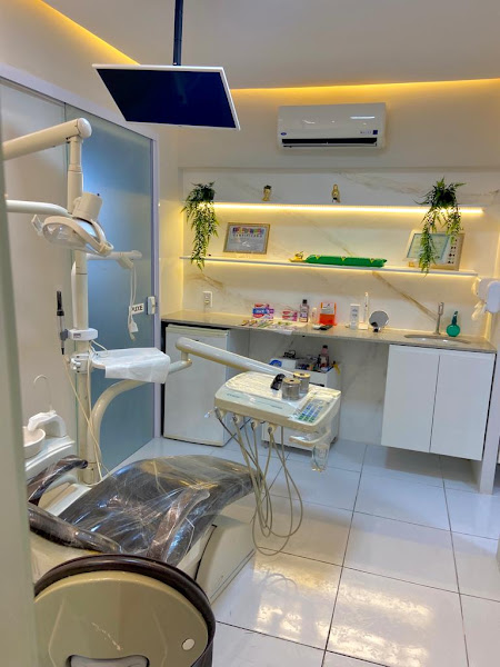 Foto 3 de AmOdontologia - Dra.Áchyla Miriam