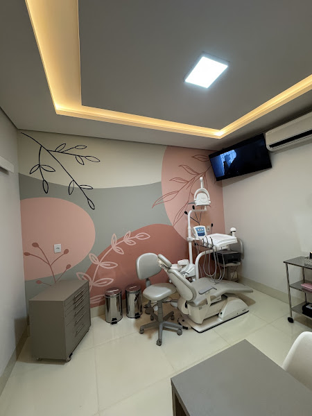 Foto 2 de Ana Julia Giantomassi Odontologia