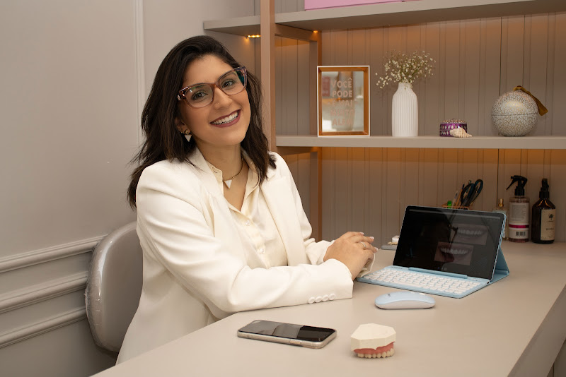 Foto 3 de Ana Lugtenburg - Cirurgiã-dentista