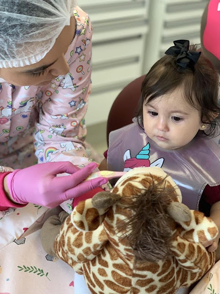 Foto 2 de Ana Paula A. Santos - Odontopediatra