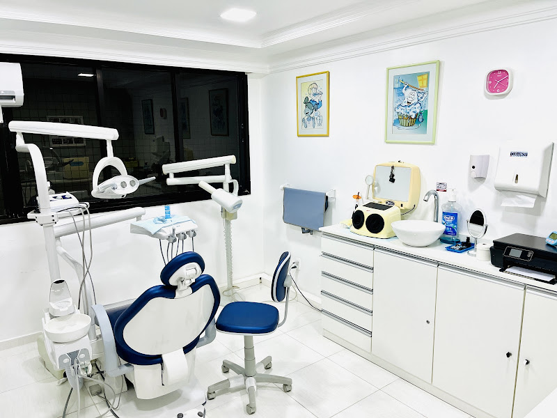 Foto 3 de Ana Paula De Oliveira Dias, Dentista