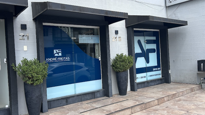 Foto 2 de André Freitas Implantes e Odontologia Estética