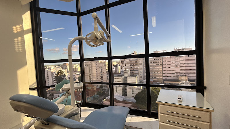 Foto 2 de Ândrea Daneris - Cirurgiã- Dentista