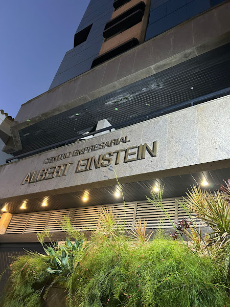 Foto 3 de Ândrea Daneris - Cirurgiã- Dentista