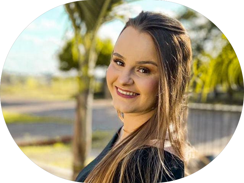 Foto 3 de Andrielle Stradiotto | Cirurgiã - Dentista