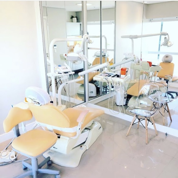 Foto 3 de Ângela Bertoja, PhD. Odontologia e Harmonização Orofacial em Porto Alegre