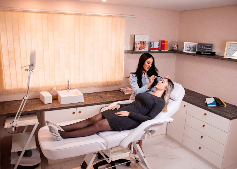 Foto 3 de Angie Rech Clínica Estética | Harmonização Facial, Botox, Preenchimento Labial, Rinomodelação e Rejuvenescimento