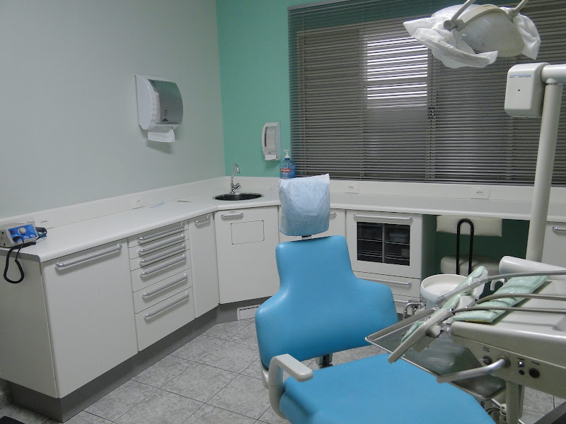 Foto 2 de Antonio Carlos de Oliveira - Cirurgião dentista