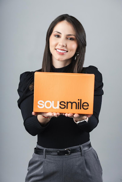 Foto 2 de Aparelho invisível SOUSMILE Cuiabá - Dra. Laura Damo