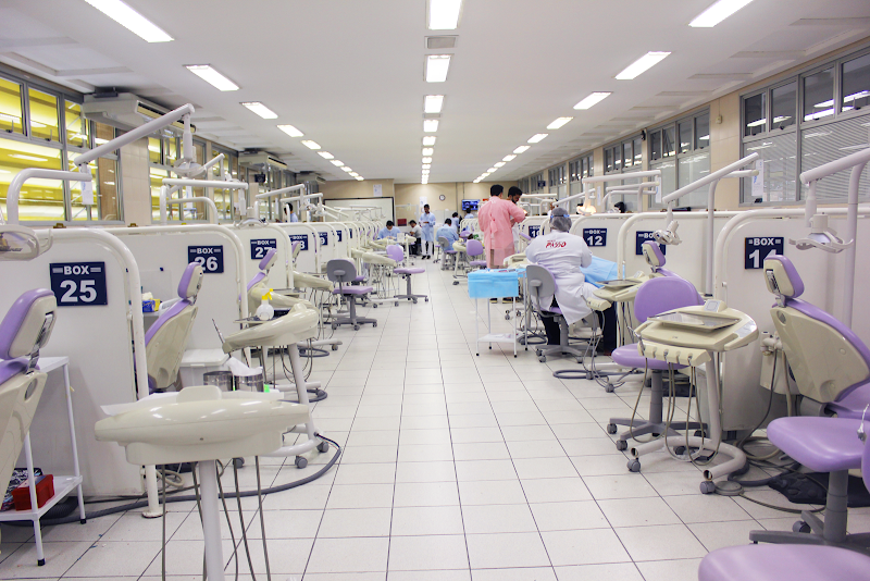 Foto 2 de Apoio Odontologia - Implante Dentário em São Paulo