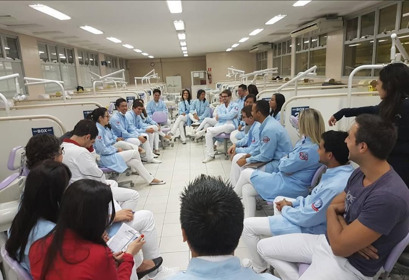 Foto 3 de Apoio Odontologia - Implante Dentário em São Paulo