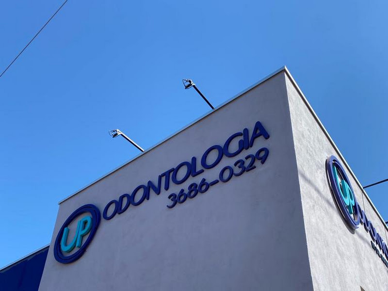 Foto 7 de Ardom Odontologia | Dentista em Várzea Grande | Dra. Jacqueline Del Grossi | Facetas em Resina | Estética Dental