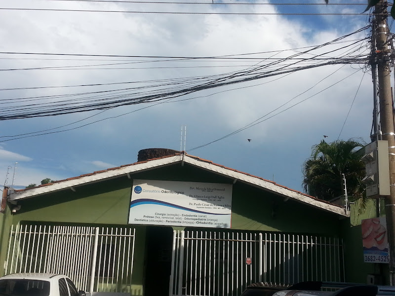 Foto 9 de Ardom Odontologia | Dentista em Várzea Grande | Dra. Jacqueline Del Grossi | Facetas em Resina | Estética Dental