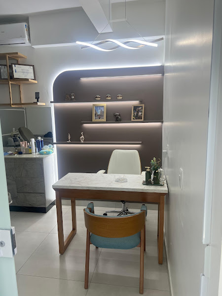 Foto 3 de Ariston Amâncio Saúde Estética - Harmonização Facial - Botox - Preenchimento Labial - Bioestimulador de colágeno - Goiânia