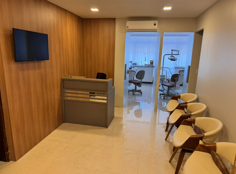 Foto 2 de ARO ODONTOLOGIA ESPECIALIZADA - DENTISTA ASA NORTE