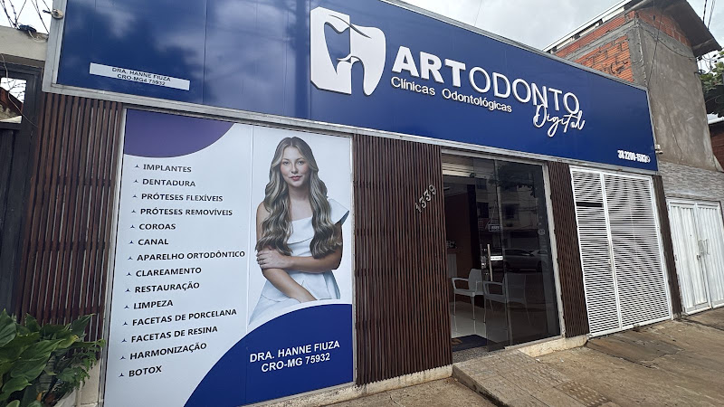 Foto 2 de Art Odonto | Dentista Major Prates | Odontologia estética | Implantes | Harmonização Facial