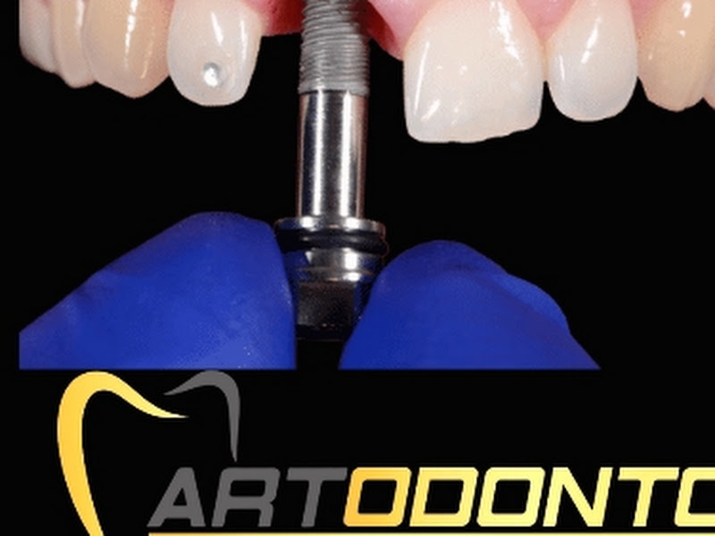 Foto de ARTODONTO CONSULTORIO ODONTOLOGICO LTDA