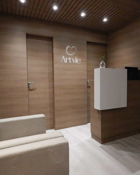 Foto 3 de Artvie Clínica Odontológica | Dentista em Piedade | Clareamento | Faceta | Gengivoplastia | Restaurações | Limpeza | Prótese